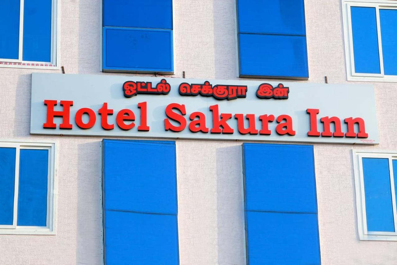 Hotel Sakura Inn Хосур Экстерьер фото